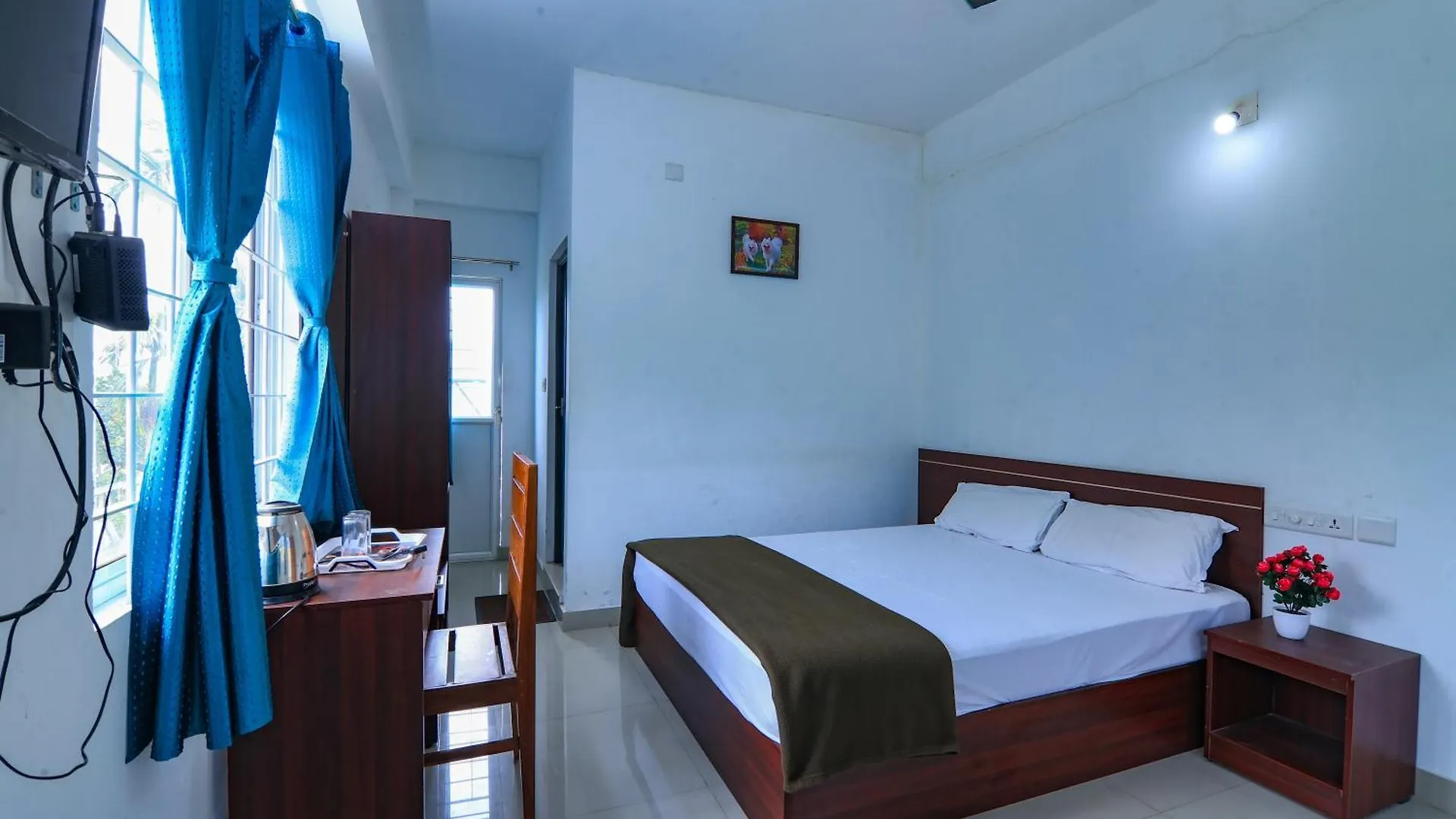 Misty Way Apartment Munnar Homestay