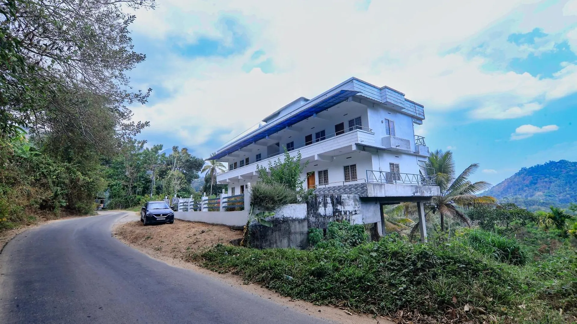Misty Way Apartment Munnar Homestay