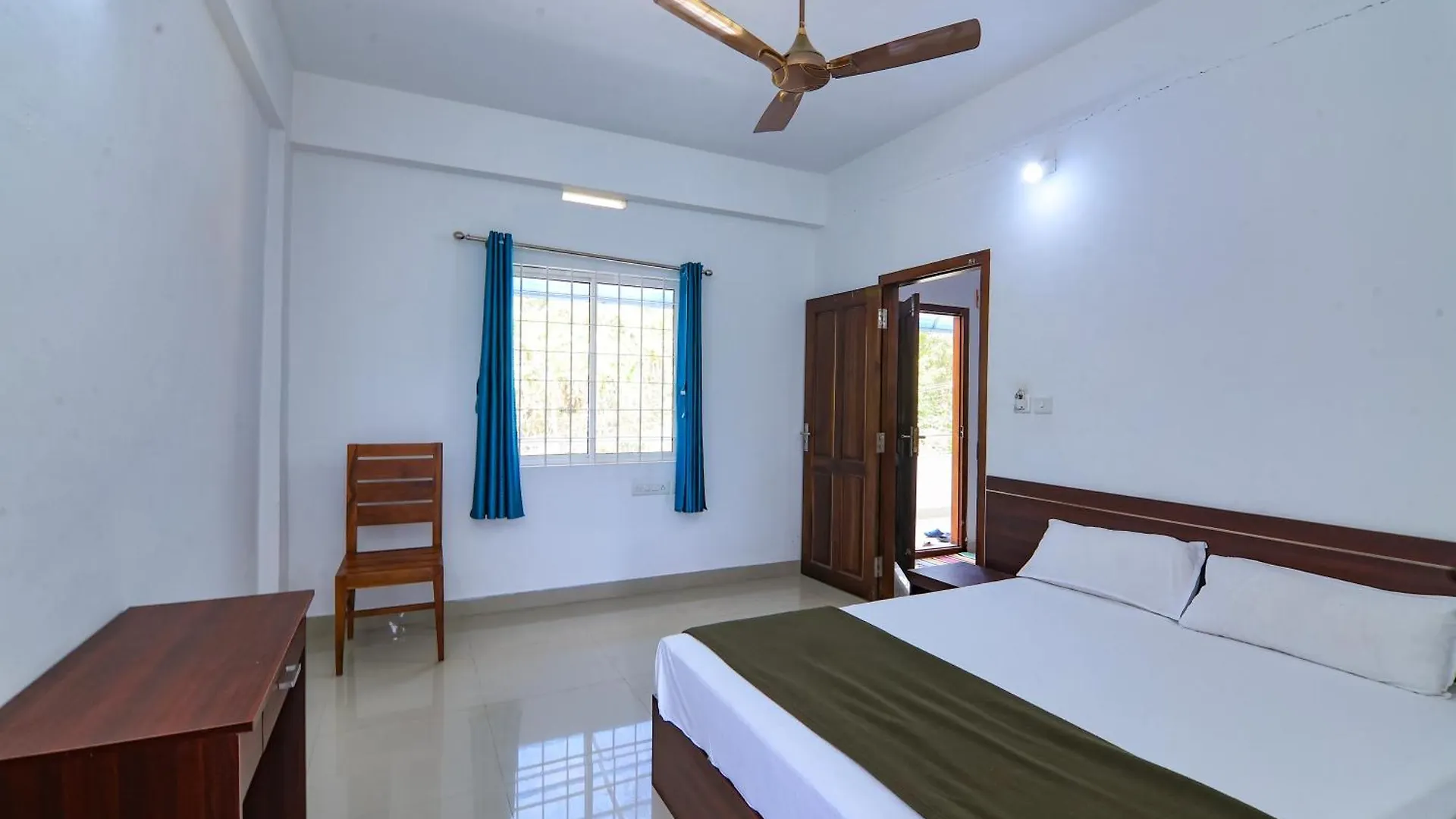 Homestay Misty Way Apartment Munnar