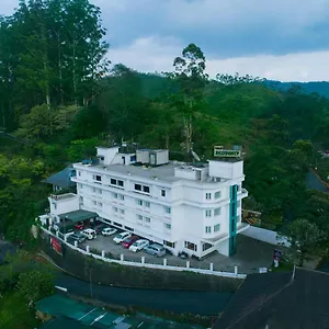 Issacs Residency מונאר