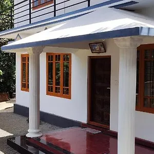 Soly's Munnar