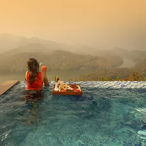5* Resort Ragamaya Y